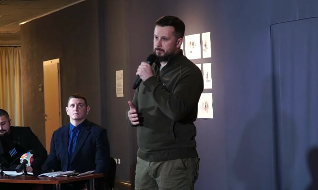 Андрій Білецький заявив, що питання обороноздатності повинне бути у пріоритеті для влади
