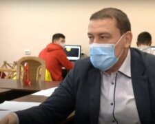 Преподаватель со Львова отдал годовую зарплату ради спасения украинцев от коронавируса: "Человек с большим сердцем"