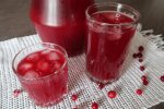 Різдвяний напій з журавлини