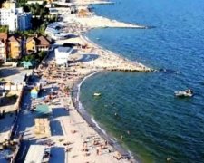 Жителі "ДНР" надають перевагу дешевому відпочинку на Азовському морі