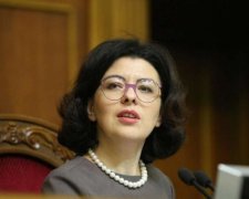 Захід змушує Україну визнати особливий статус Донбасу