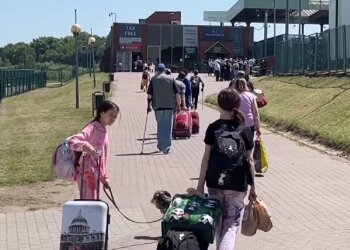 Українці в Польщі. Фото: скриншот Youtube
