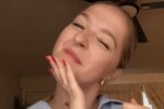 Хруст шеей может привести к инсульту. Фото TikTok