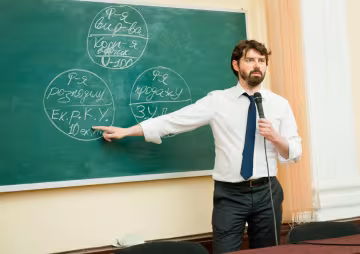 Андрей Новак
