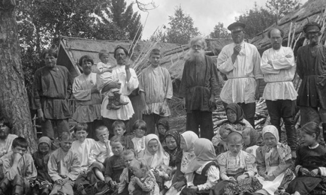 Рекорд Гіннесса з дітонародження належить російській селянці
