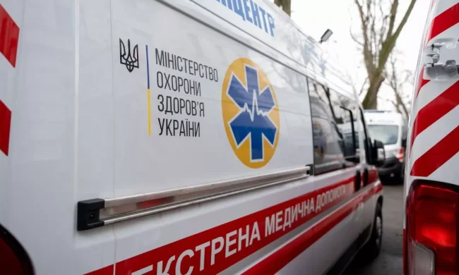 Ракетный удар по Киеву: повреждена детская больница
