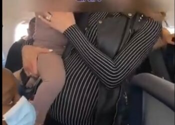 скріншот з відео