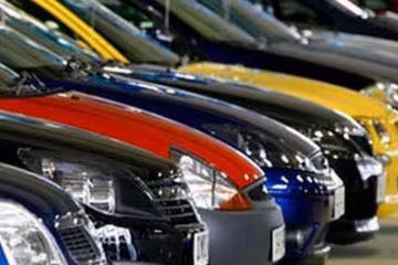 Украина досрочно отменила спецпошлины на импорт легковых авто