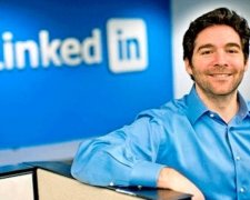 Глава LinkedIn подарил $14 млн работникам