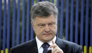 Вступать ли Украине в НАТО - решит референдум - Порошенко