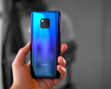 Камерофон Huawei Mate 20 Pro обзавелся редкой расцветкой