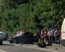 Злякались Біблії: люди Димінського відмовились присягати 