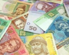 Українську гривню від кризи врятує метал