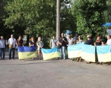 Плевать на героев: украинцев возмутило отношение чиновников к погибшим воинам