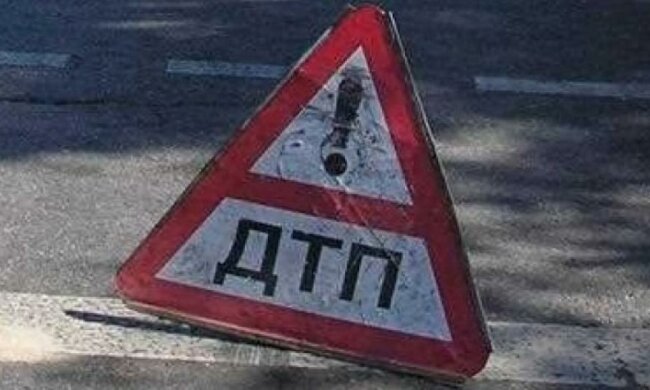 На Житомирщині водій розчавив 14-річну дівчину