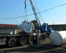 Будьте осторожны! АЗС на колесах заправляют неизвестным веществом