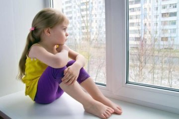 Перспективи райдужні, реальність не дуже: українцям знов пообіцяли дитсадки