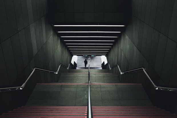 метро, фото Pxhere
