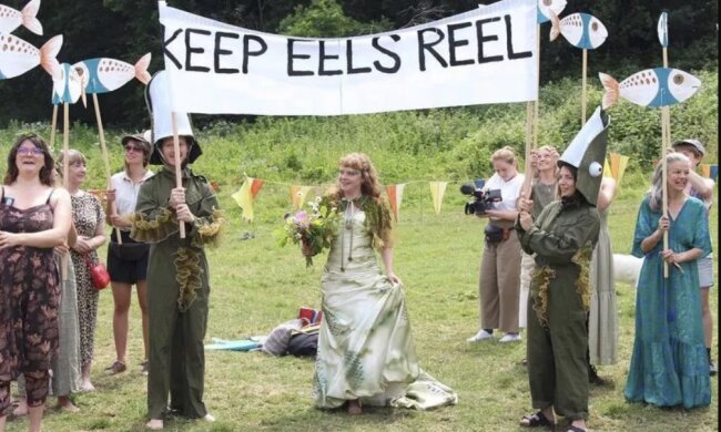 Меган Трамп на весіллі, фото Instagram/saveouravon