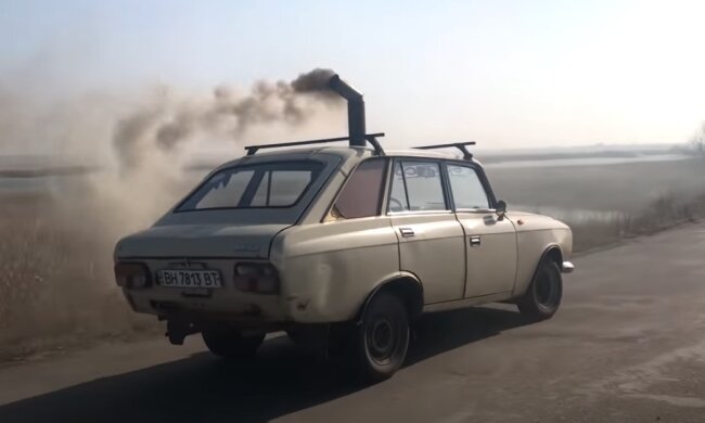 "Москвич" на буржуйке, скриншот: YouTube