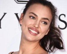 Облегающий боди подчеркнул соблазнительные формы Ирины Шейк: фото