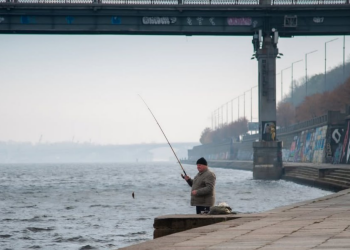 Українці, риболовля, фото із соцмереж