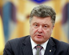 Порошенко відповів на найважливіше питання: продовження воєнного стану