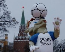 Згадайте очі цього хлопчика: мережу зворушило фото сім'ї загиблого на Донбасі льотчика