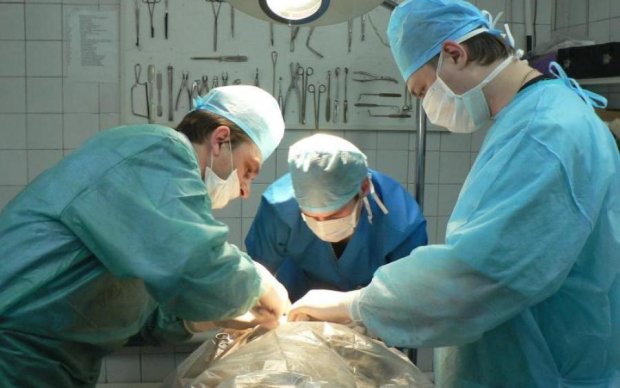 Революция в медицине: украинские хирурги провели уникальную операцию