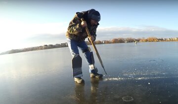 Зимняя рыбалка, скриншот из видео