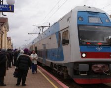 Вижили всіх пасажирів: табір ромів перетворив поїзд на божевільню
