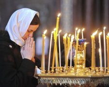 На джипі по могилах: московський піп втягнув у справу диво Господнє, Кирило аплодує стоячи