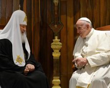 Українці порівняли Папу Римського з Патріархом Кирилом: соцопитування