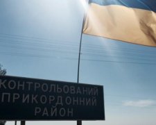Блокада Криму триває: вантажівок більшає (відео)