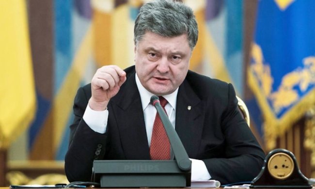 Уже должны были уволить более 300 судей – Порошенко
