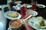 Тарган чи гуманоїд: популярний фастфуд згодував киянину неопізнану гидоту, фотофакт