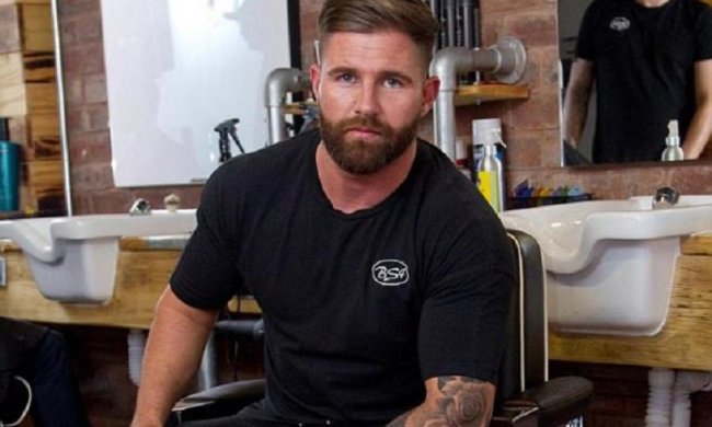 Экономнее обошлось: владелец барбершопа решился на необычный ремонт 