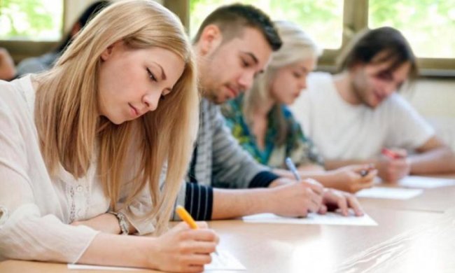 ВНО по английскому: сколько абитуриентов провалили тест