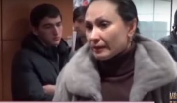 Росіянка крізь сльози закликала повернути Україні Крим (відео)
