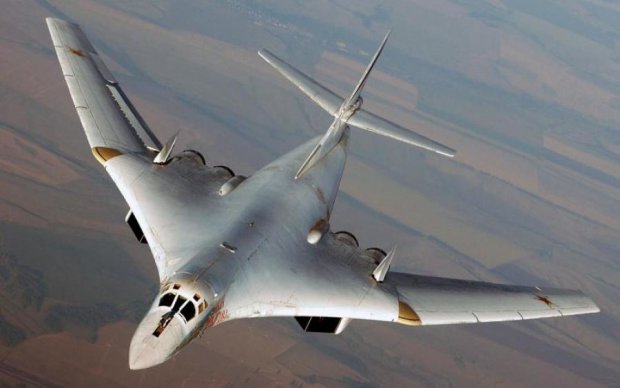 Истребители перехватили "заблудившихся" российских бомбардировщиков
