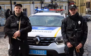Поліція перевіряє VIN-код автомобіля