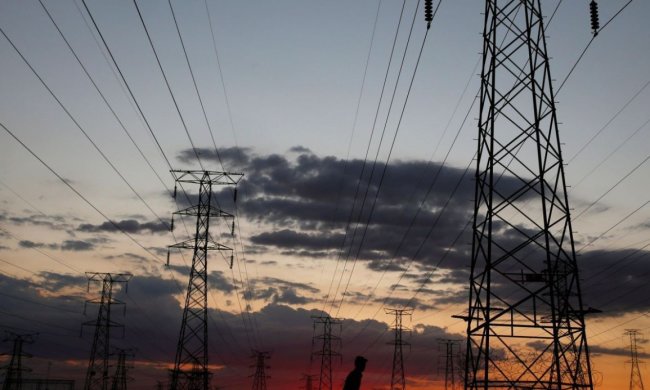 Монополії більше не існує - на ринку електроенергії запрацювали сотні постачальників