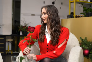 Анна Різатдінова, кадр з інтерв'ю