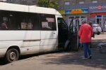 У Дніпрі жителі зажадали нормальний транспорт замість корит - духота, сморід і діряві сидіння
