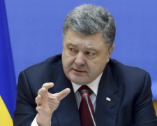 Порошенко хочет научить чиновников европейской этике