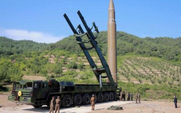 Провокация от безумного Кима: Японию напугала северокорейская ракета