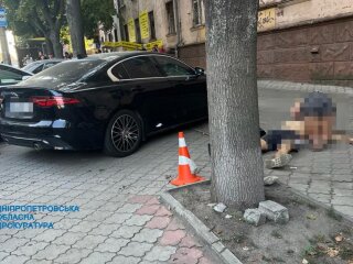 Полицейский застрелил водителя в Днепре