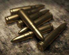 В центре Львова в мусорке нашли боевые патроны