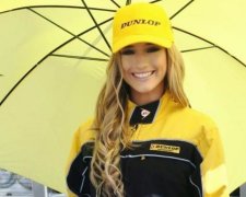 Обольстительная grid girl свела с ума соцсети