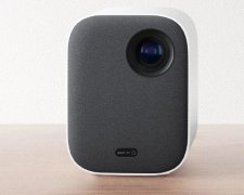 Xiaomi показала умный проектор Mi Home Projector Lite за копейки